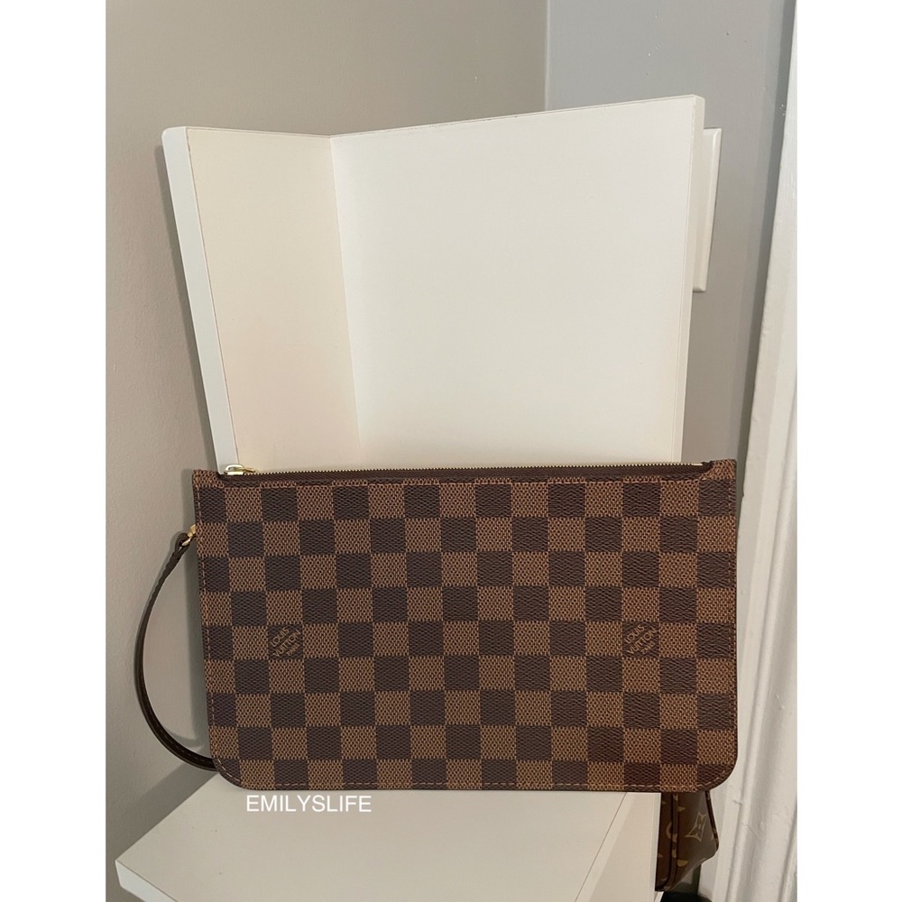Louis Vuitton Damier Ebene Neverfull MM Pouch